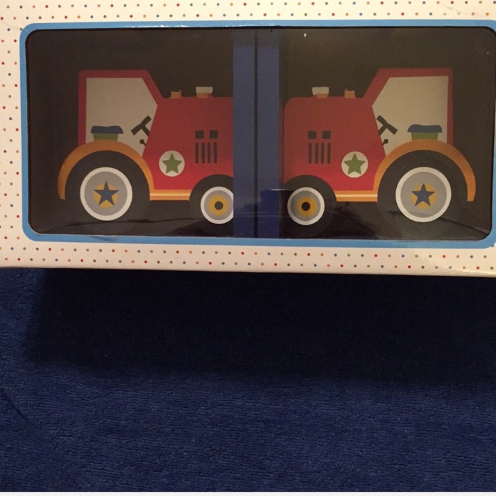 NIB Wood Tractor Bookends